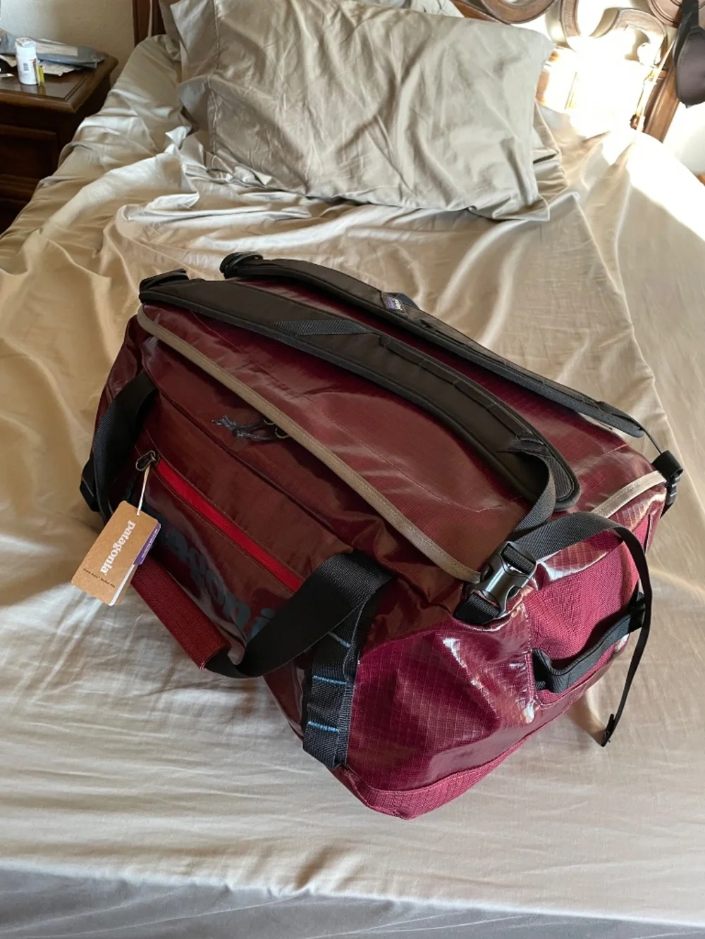 Patagonia Black Hole duffel bag backpack suitcase gym travel 40L liters new NWT